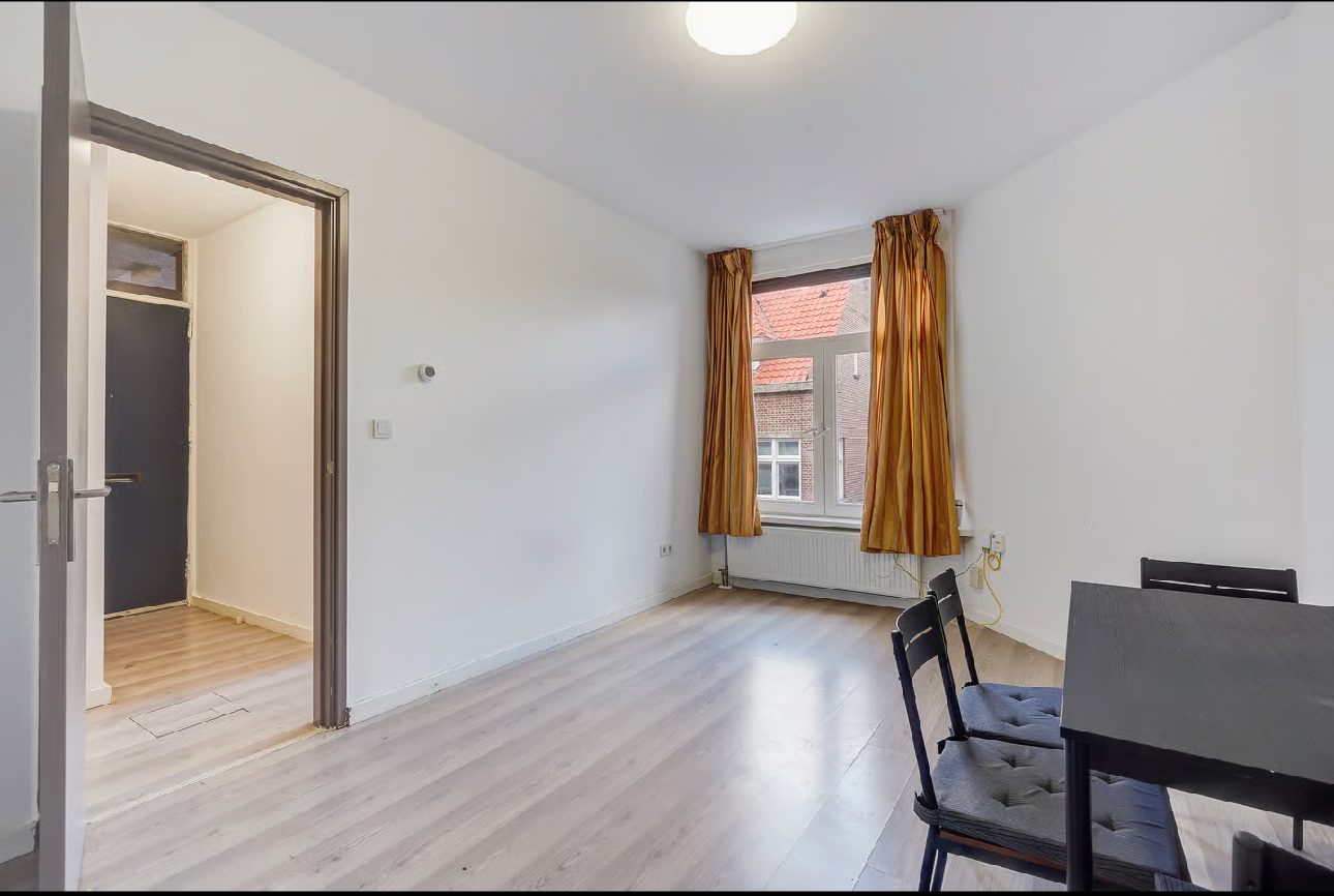karakteristieke 4-kamer appartement 5